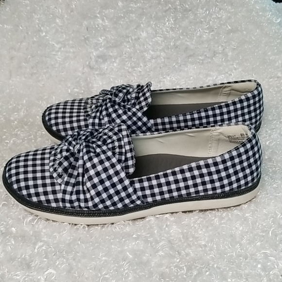 BareTraps Vally Slip On Gingham Print Bow 9W Not sure if ever worn - Picture 5 of 13